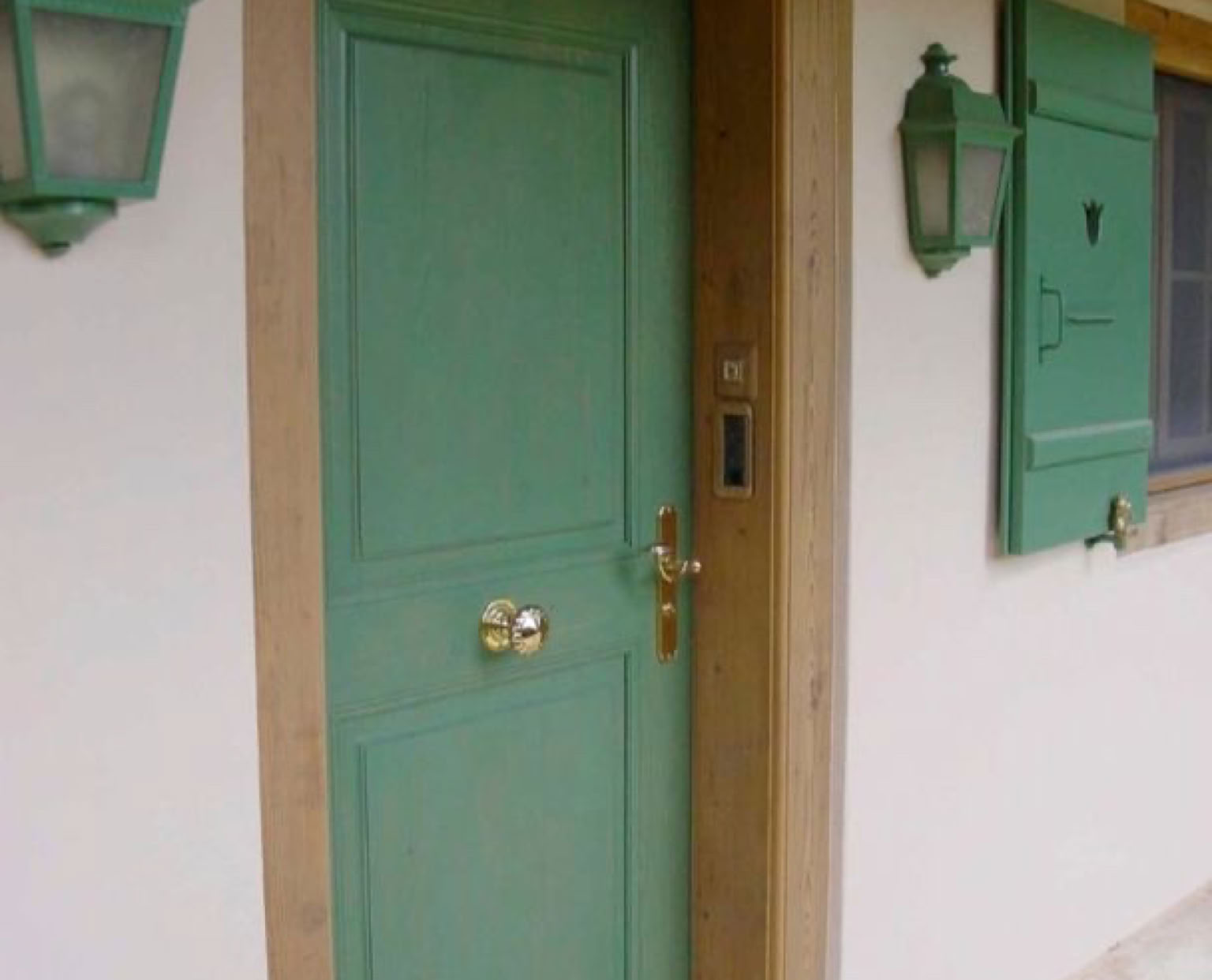 porte haut de gamme vieux bois chalet gstaad, concept Rhally architecture